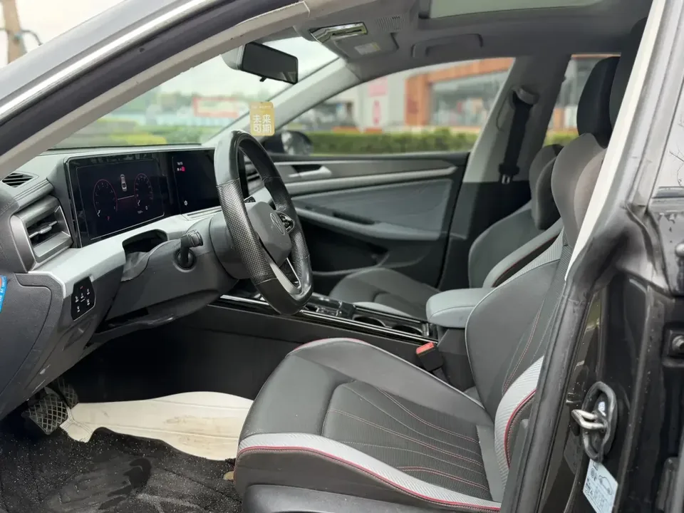 Volkswagen Lamando Lingdu 2022 Lingdu L 280TSI DSG Cool Edition 2022 — thumbnail 4