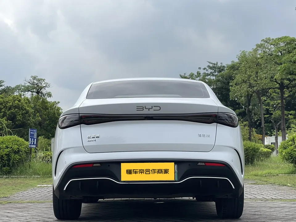 BYD Seal 06DM Seal 06DM 2024 DM-i 80KM Deluxe 2024 — thumbnail 2