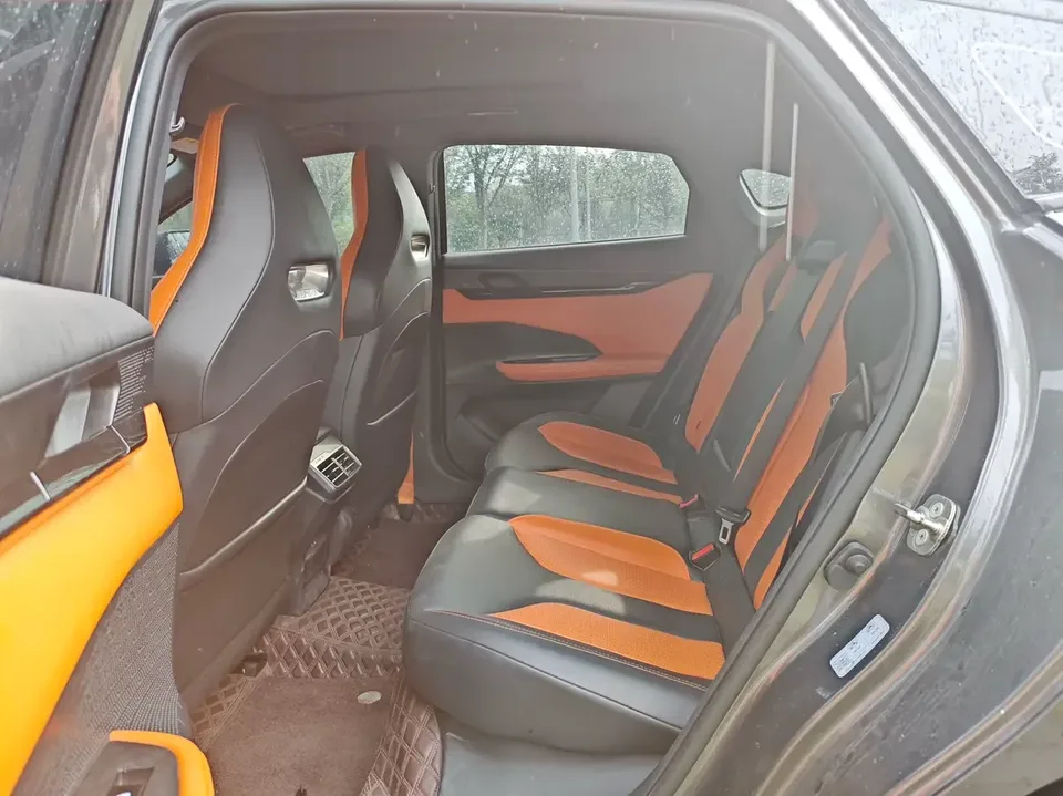 Changan UNI-V Changan UNI-V 2023 1.5T Sports Edition 2023 — thumbnail 3