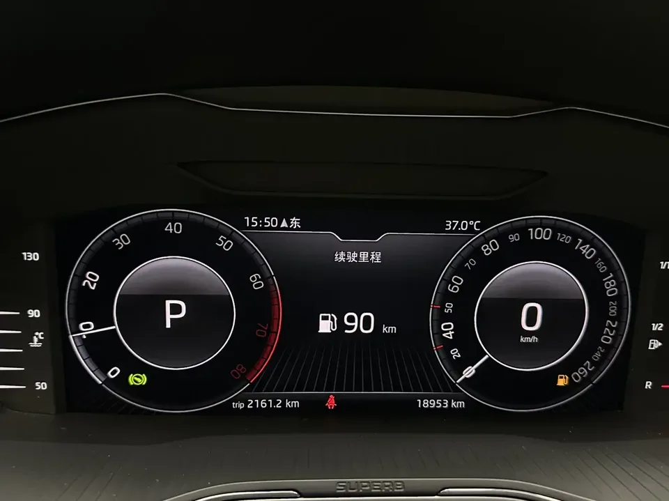 Skoda Superb Speedy 2023 Modified TSI280 DSG Premium Edition 2023 — thumbnail 5