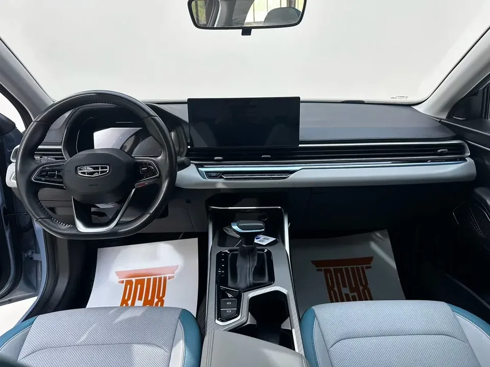Geely Emgrand emgrand 2023 4th Generation Champion Edition 1.5L CVT Flagship Model 2023 — thumbnail 4