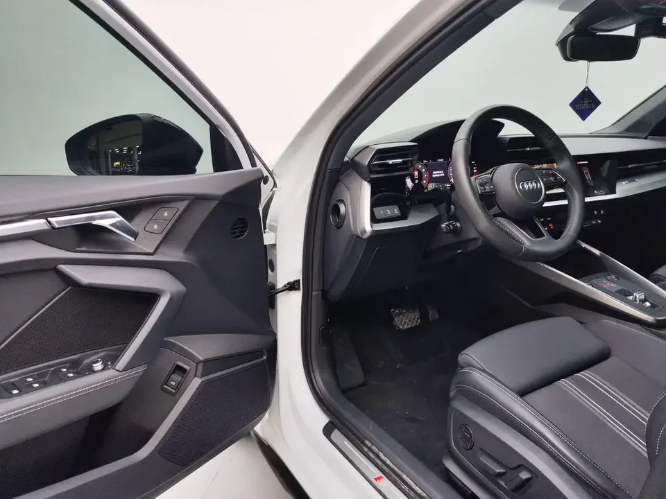 Audi A3 Audi A3 2022 A3L Limousine 35 TFSI Stylish Sports 2022 — thumbnail 5