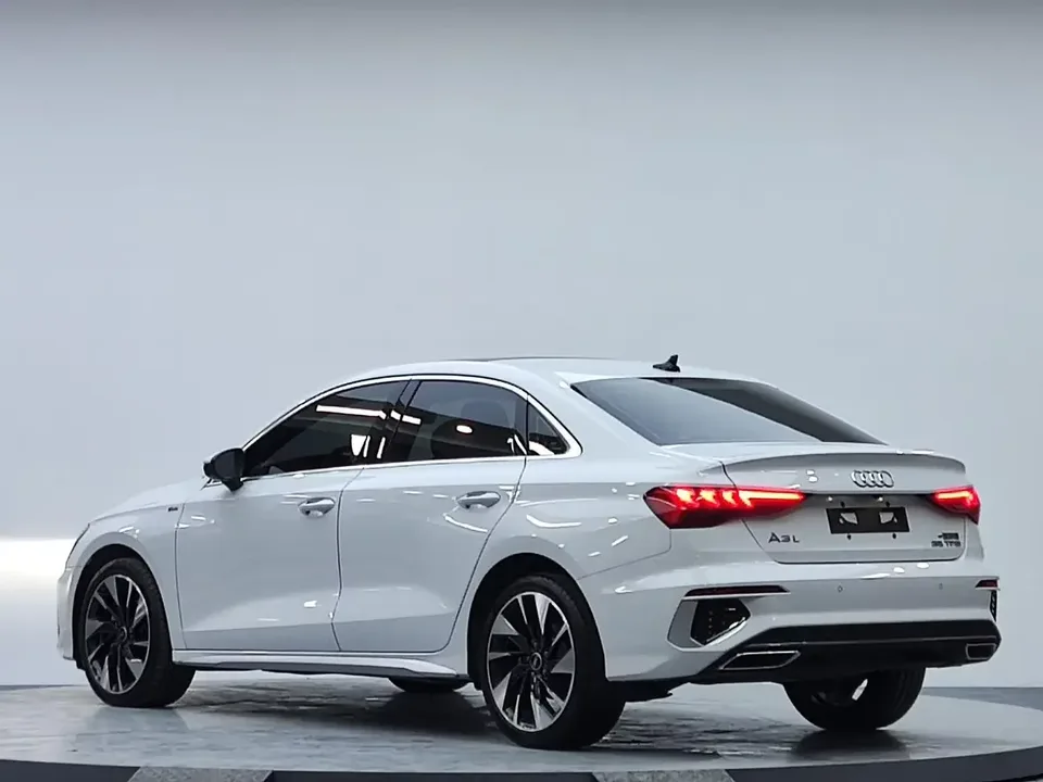 Audi A3 Audi A3 2022 A3L Limousine 35 TFSI Stylish Sports 2022 — thumbnail 2