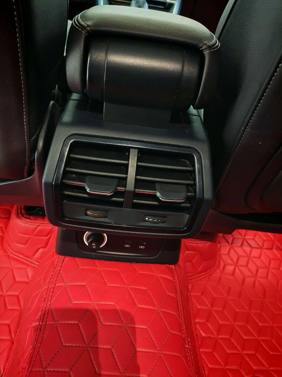Audi Q3 Audi Q3 2022 35 TFSI Stylish Dynamic 2022 — thumbnail 4