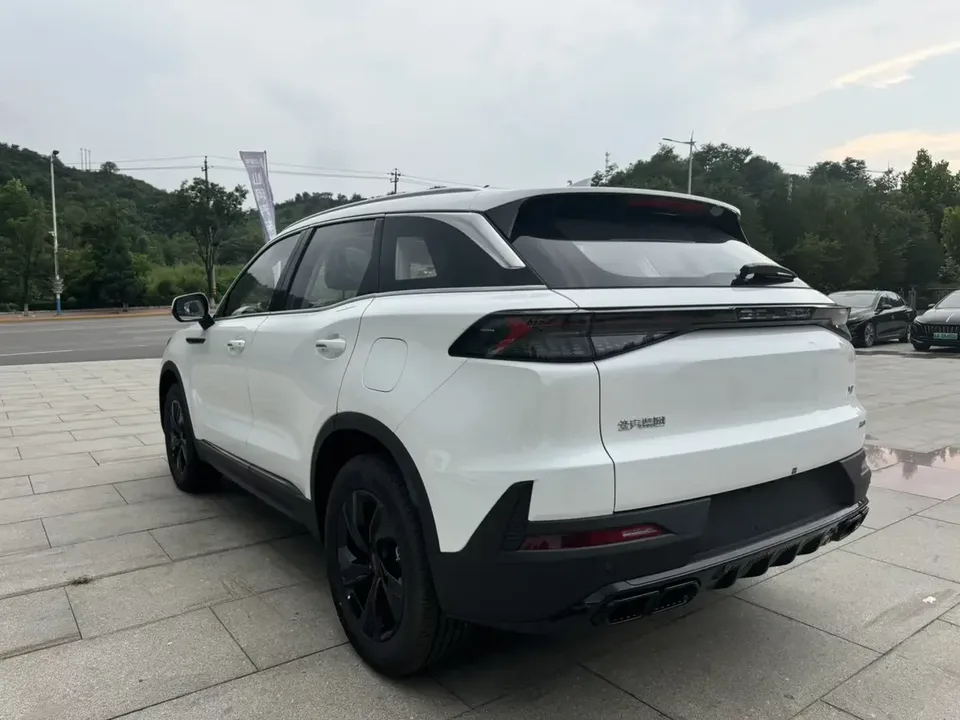 BAIC Beijing X7 Beijing X7 2025 1.5TD Enjoy 2026 — thumbnail 2