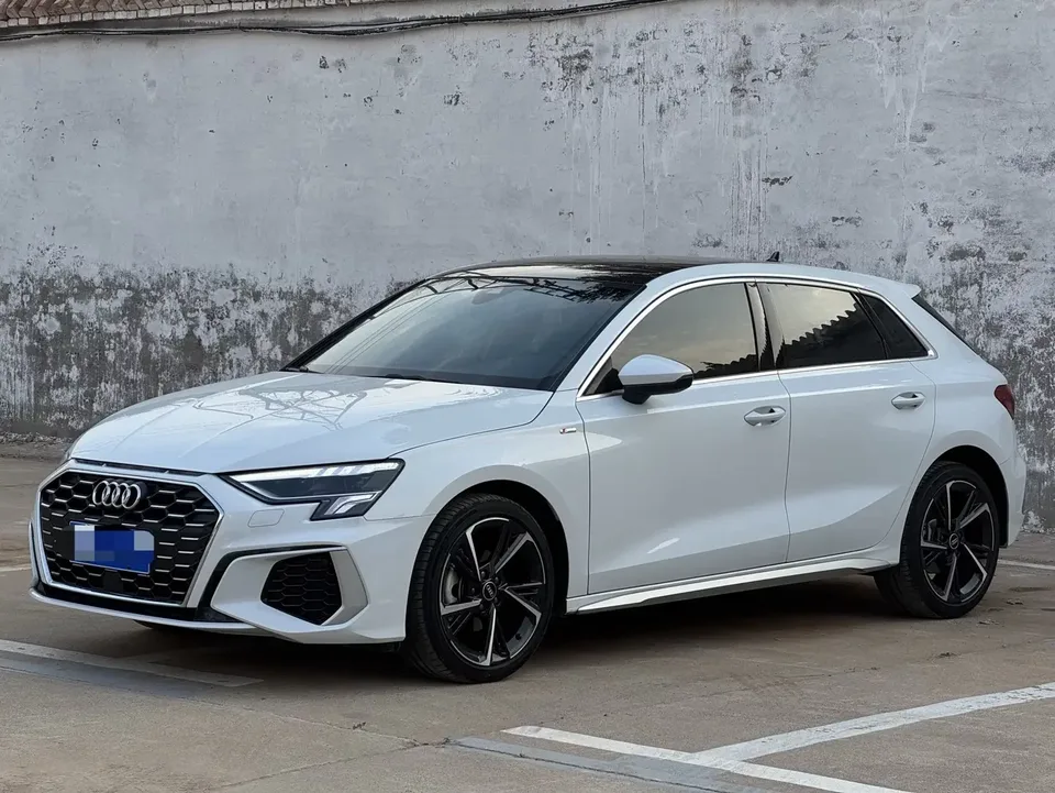 Audi A3 Audi A3 2023 Sportback 35 TFSI facelift: stylish and sporty 2022 — photo 1, buy with delivery to Moscow