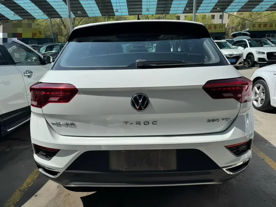 Volkswagen T-Roc TANG 2022 280TSI DSG 2WD Elite PLUS 2023 — thumbnail 2