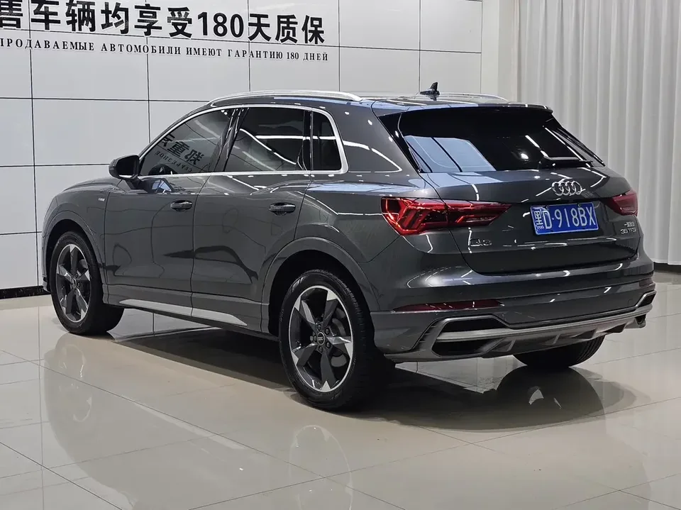 Audi Q3 Audi Q3 2022 35 TFSI Stylish Dynamic 2022 — миниатюра 2