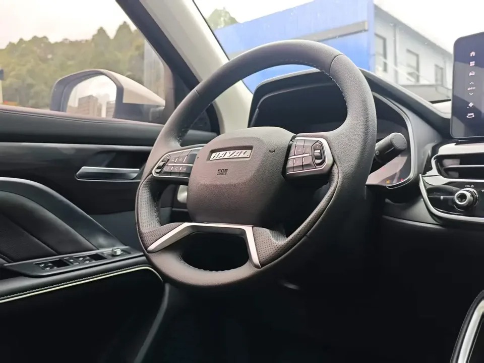 Haval H6 Haval H6 2021 Second generation 1.5GDIT automatic city version 2023 — thumbnail 4
