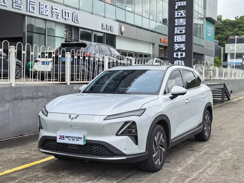 Wuling Starlight S EV Wuling Starlight S EV 2024 510km Flagship 2024 — photo 1, buy with delivery to Moscow