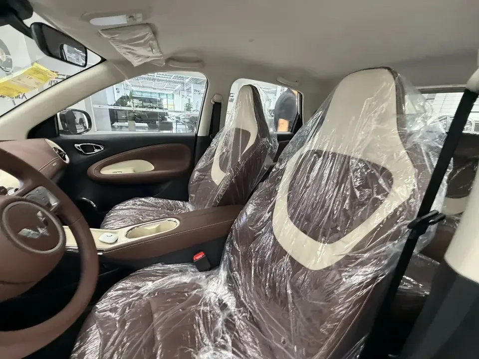 Wuling Bingo Wuling Bingo 2025 333KM Lingxi Internet Model 2026 — thumbnail 4