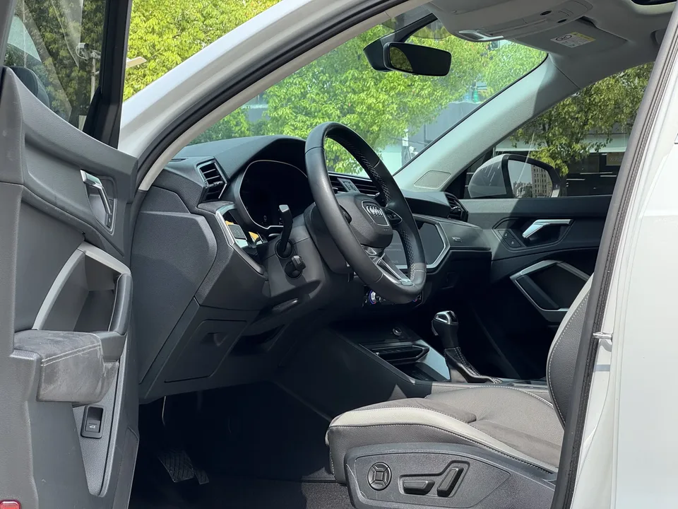 Audi Q3 Audi Q3 2022 35 TFSI Progressive Dynamic 2022 — thumbnail 3