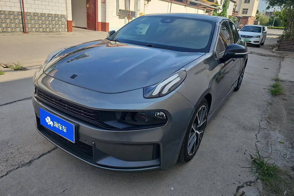 Lynk & Co 03 Lynk & Co 03 2022 1.5TD DCT Jin Pro 2022 — photo 1, buy with delivery to Moscow