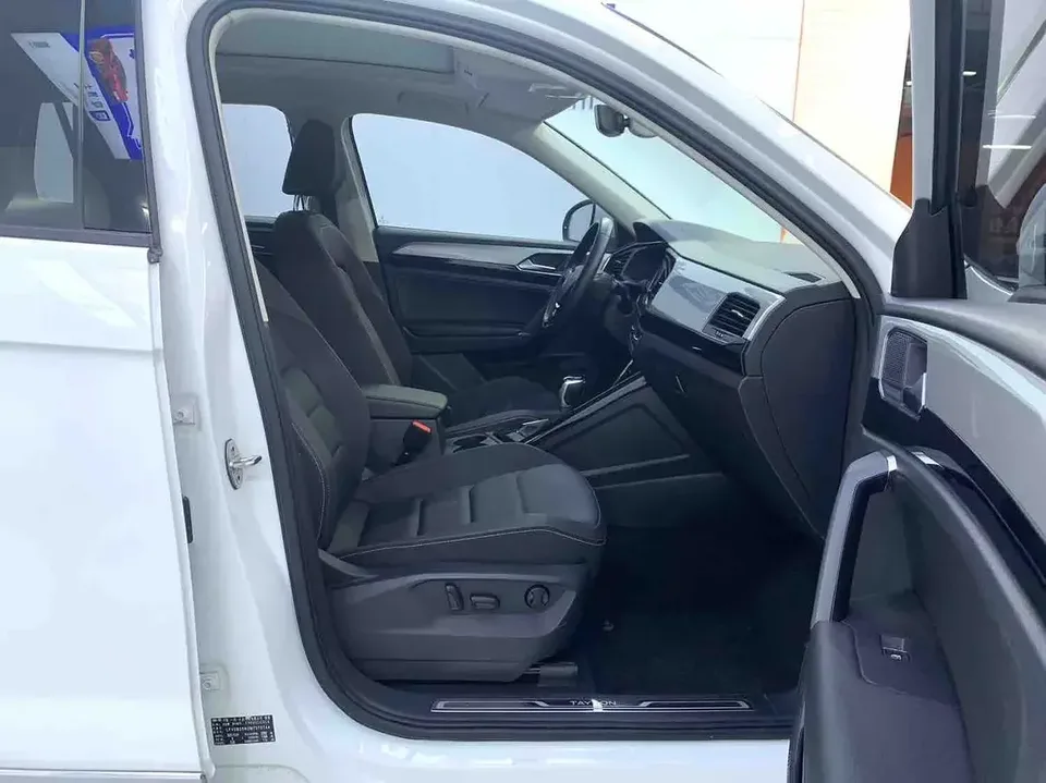 Volkswagen Tayron Tanyue 2021 280TSI 2WD Luxury Smart Edition 2022 — thumbnail 5