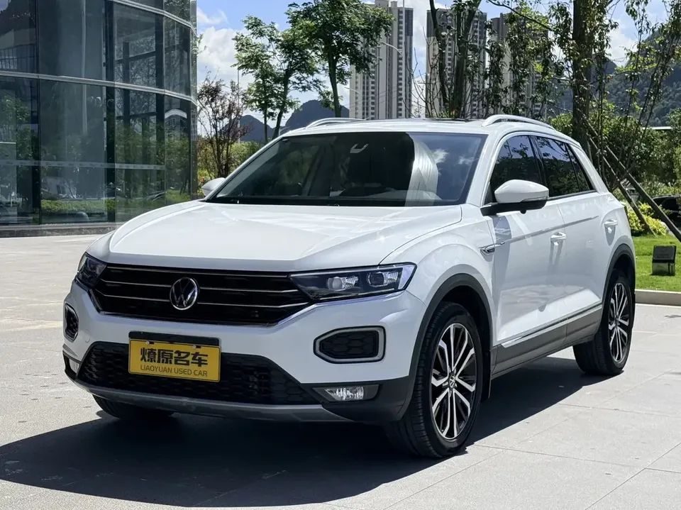 Volkswagen T-Roc TANG 2022 280TSI DSG 2WD Comfort PLUS 2022 — photo 1, buy with delivery to Moscow