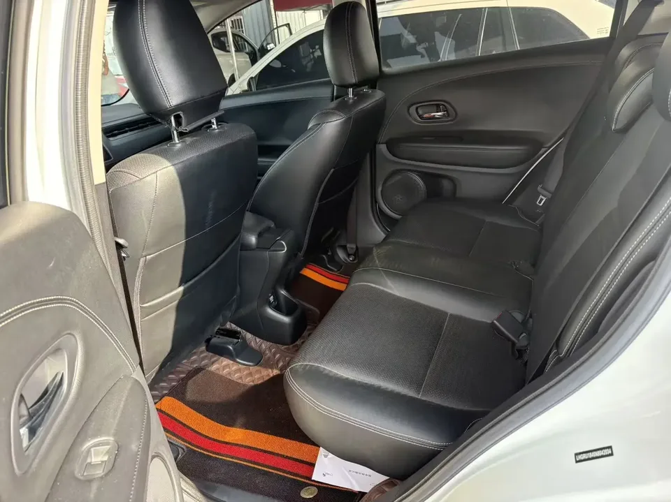 Honda VEZEL Binzhi 2022 1.5L CVT Elite Smart Edition 2022 — thumbnail 3