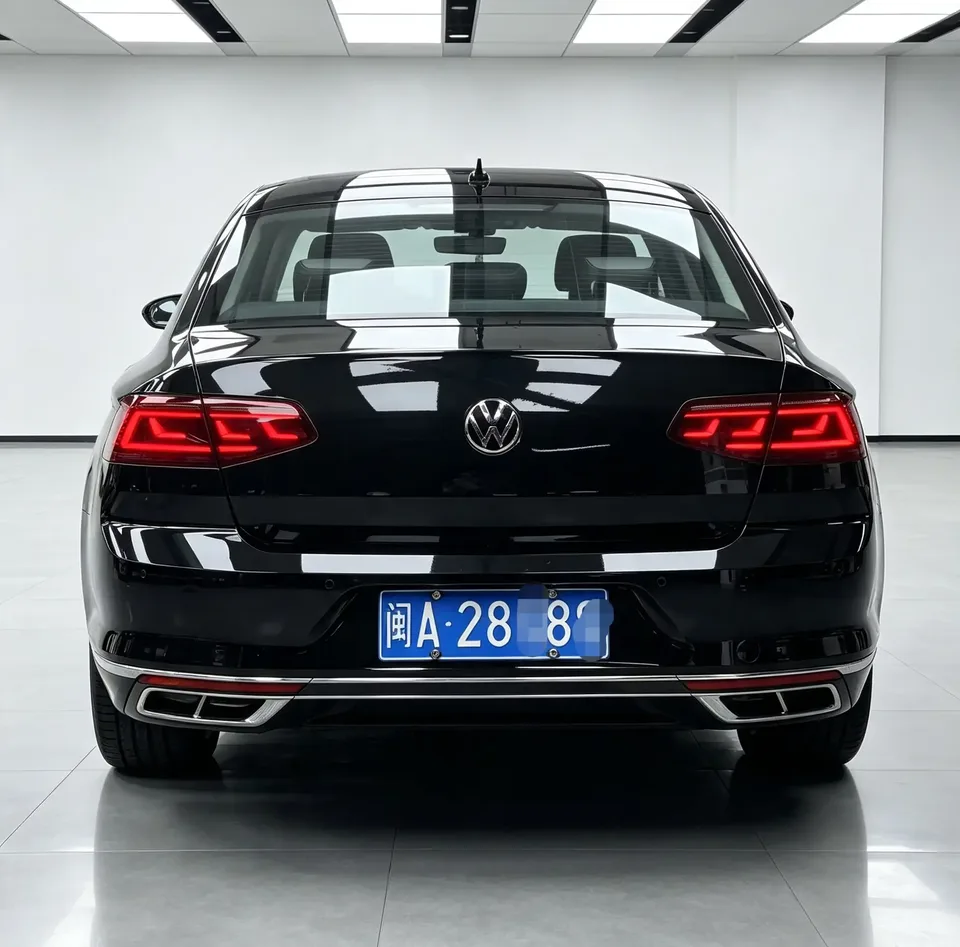 Volkswagen Magotan Magotan 2023 2 millionth anniversary edition 280TSI DSG leading model 2023 — thumbnail 2