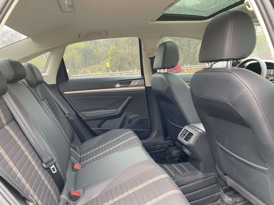 Volkswagen Lavida Lavida 2022 280TSI DSG Comfort Edition 2022 — thumbnail 3
