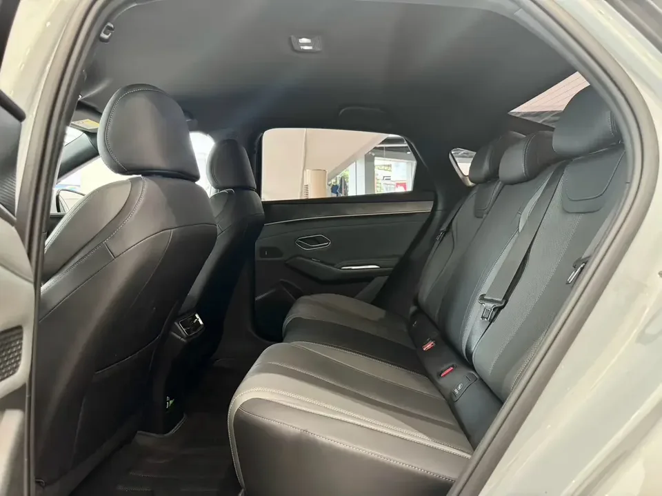 BYD Qin L DM Qin L DM 2025 Intelligent Driving Edition DM-i 80KM Leading Edition 2025 — thumbnail 4