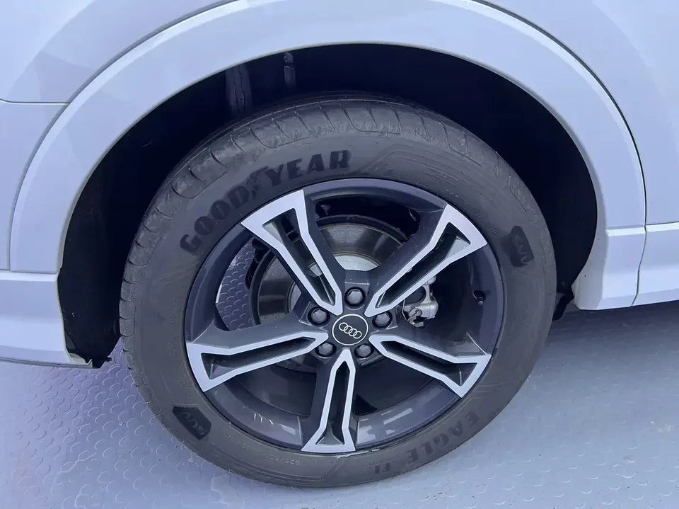Audi Q3 Audi Q3 2023 35 TFSI Stylish Dynamic 2022 — миниатюра 3