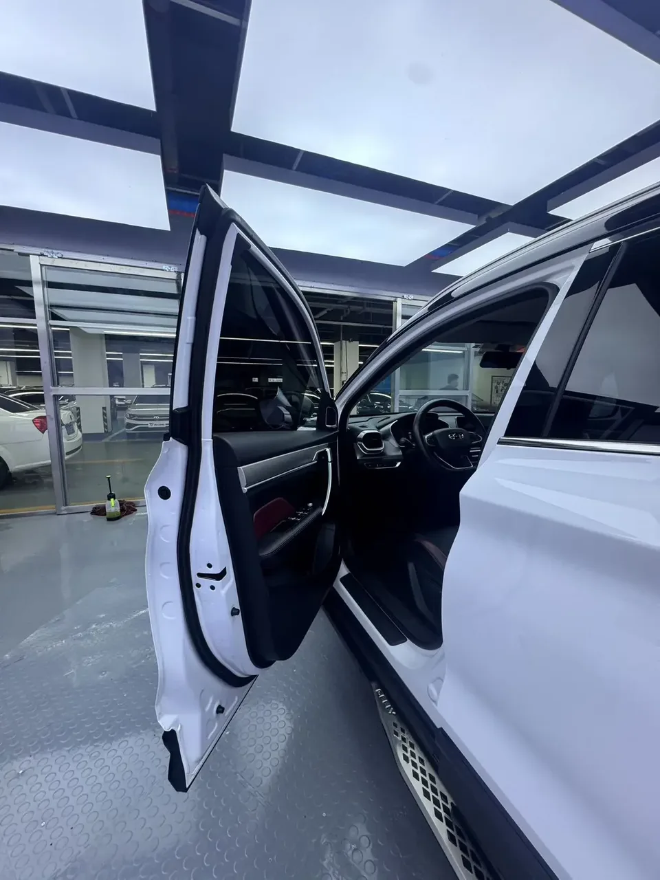 Geely Coolray SX11 Binyue 2021 240T DCT Diamond Edition 2022 — thumbnail 5