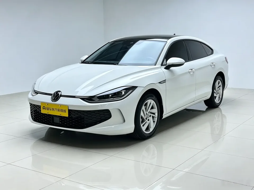 Volkswagen Lamando Lingdu 2023 Lingdu L 280TSI DSG Hot Edition 2023 — photo 1, buy with delivery to Moscow