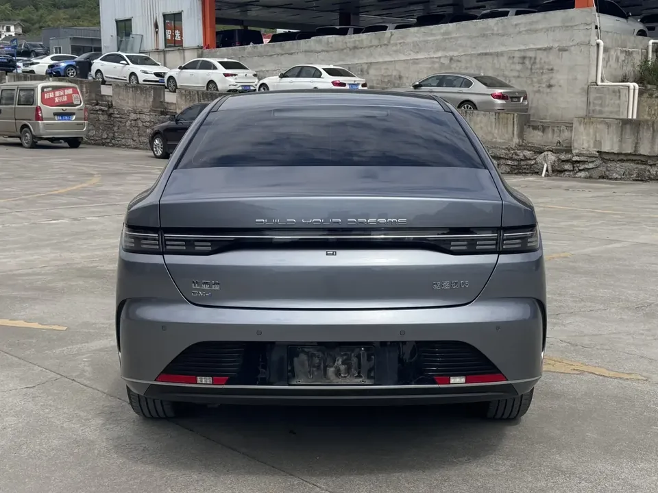 BYD Destroyer 05 Destroyer 05 2025 DM-i 55KM Free Travel Edition 2025 — thumbnail 2