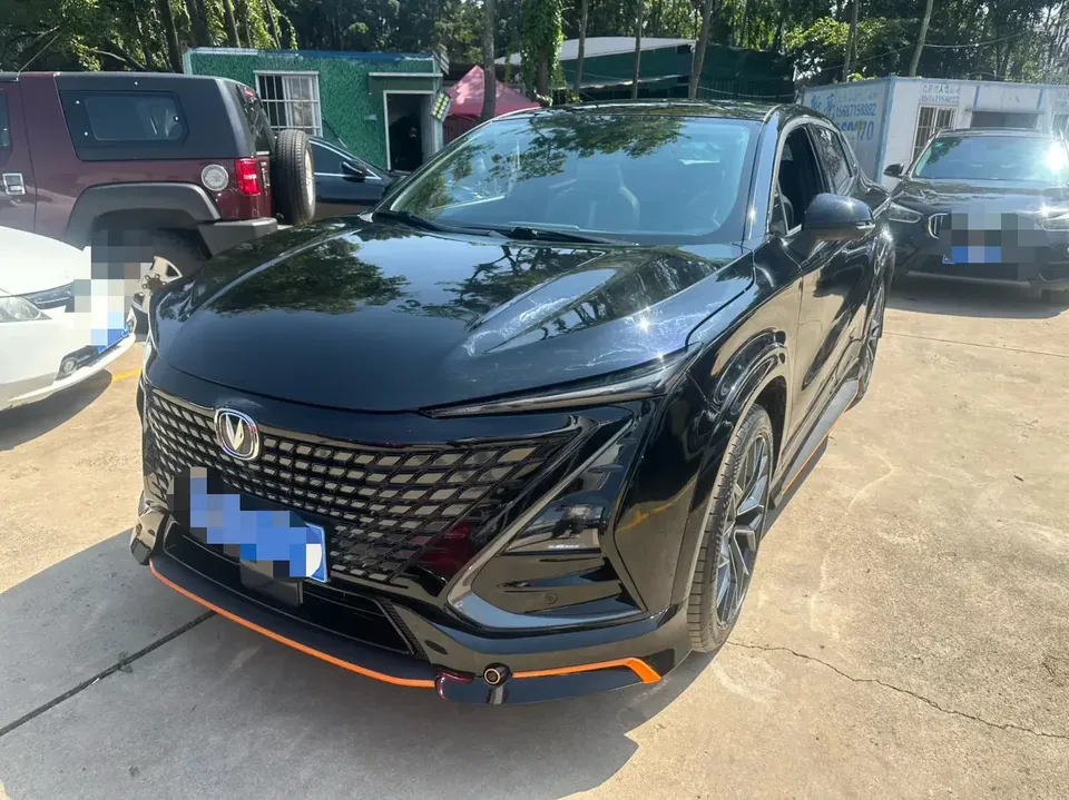 Changan UNI-T Changan UNI-T 2022 1.5T Premium 2023 — photo 1, buy with delivery to Moscow