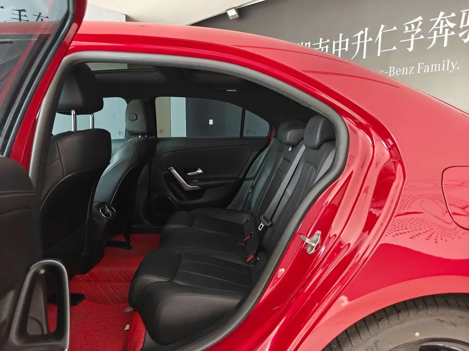 Mercedes-Benz Klasa A Mercedes Benz A Class 2022 A 180L 2022 — thumbnail 4