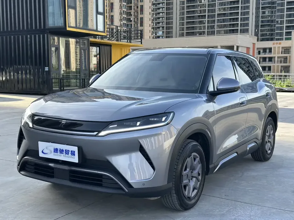 BYD Yuan Up Yuan UP 2025 301KM Pilot 2025 — photo 1, buy with delivery to Moscow