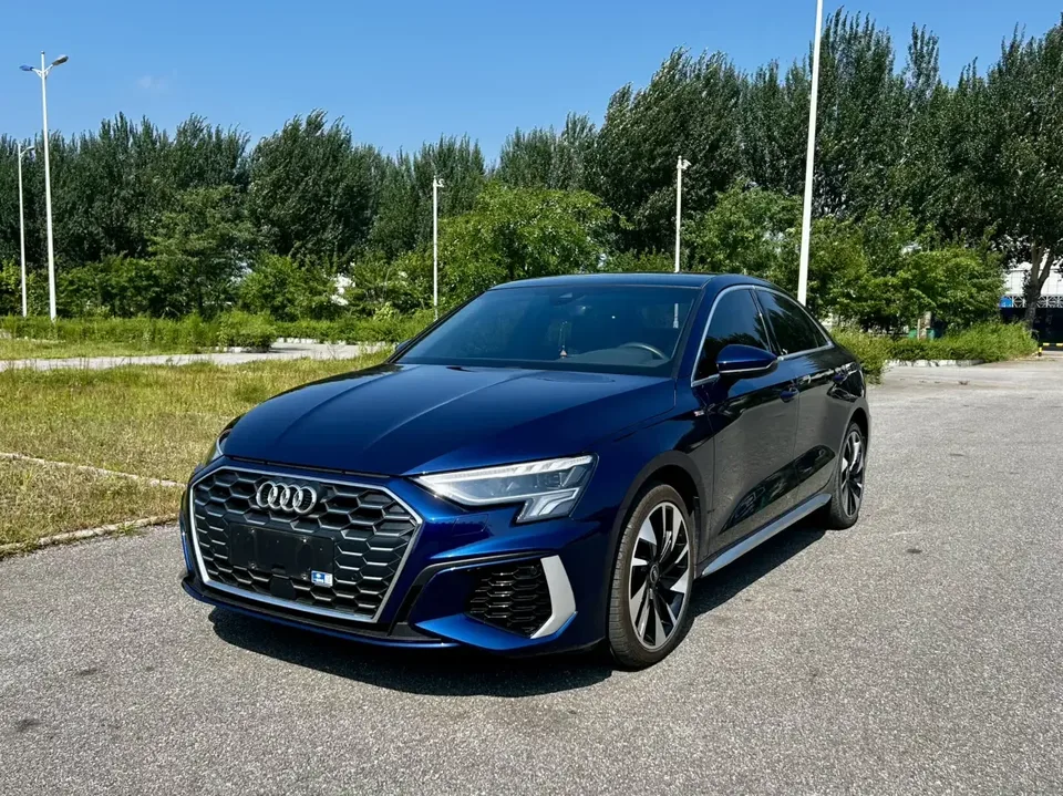 Audi A3 Audi A3 2022 A3L Limousine 35 TFSI Stylish Sports 2022 — photo 1, buy with delivery to Moscow