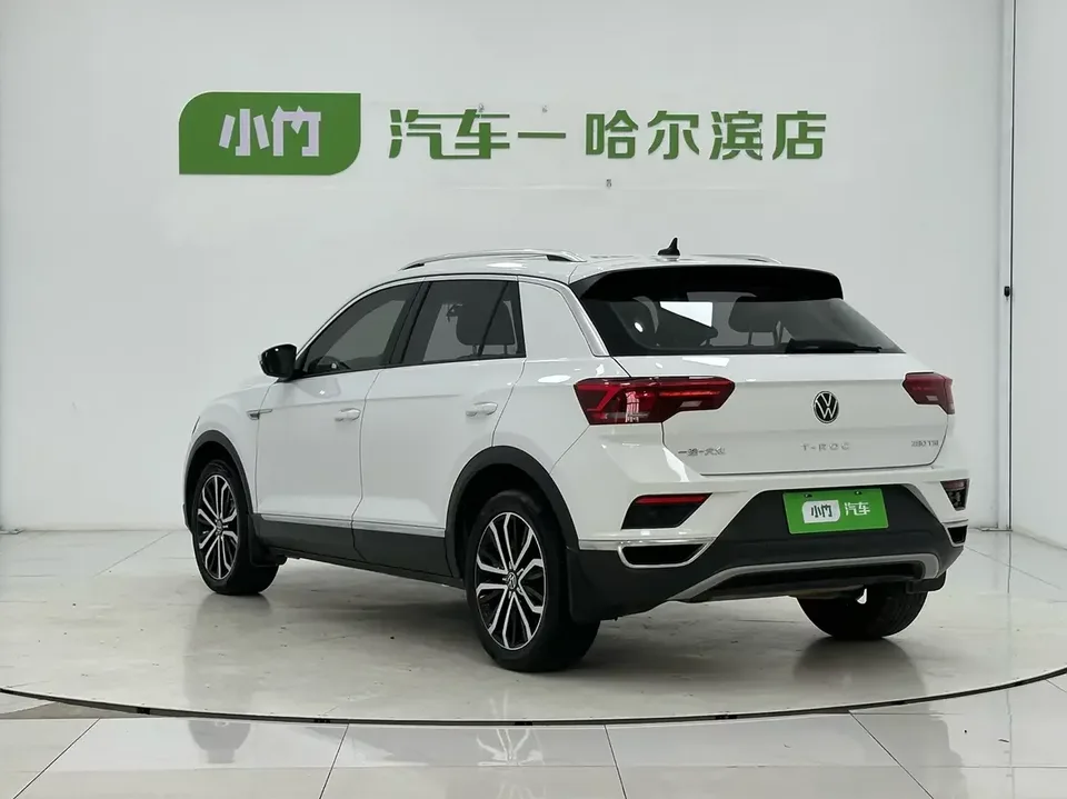 Volkswagen T-Roc TANG 2022 280TSI DSG 2WD Comfort PLUS 2022 — thumbnail 2