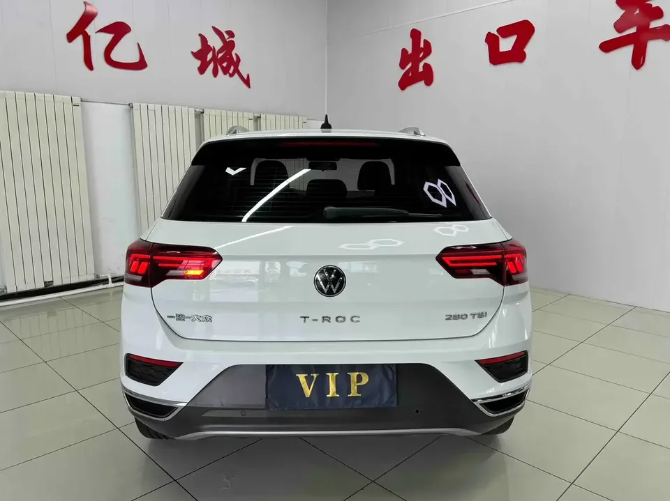 Volkswagen T-Roc TANG 2022 280TSI DSG 2WD Comfort PLUS 2022 — thumbnail 2