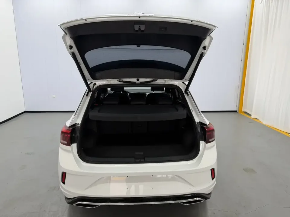 Volkswagen T-Roc TANG 2022 280TSI DSG 2WD R-Line Pro PLUS 2022 — thumbnail 4