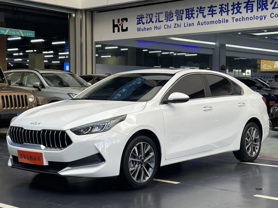 Kia K3 Kia K3 2021 Modified 1.5L CVT Fashion Edition 2023 — photo 1, buy with delivery to Moscow