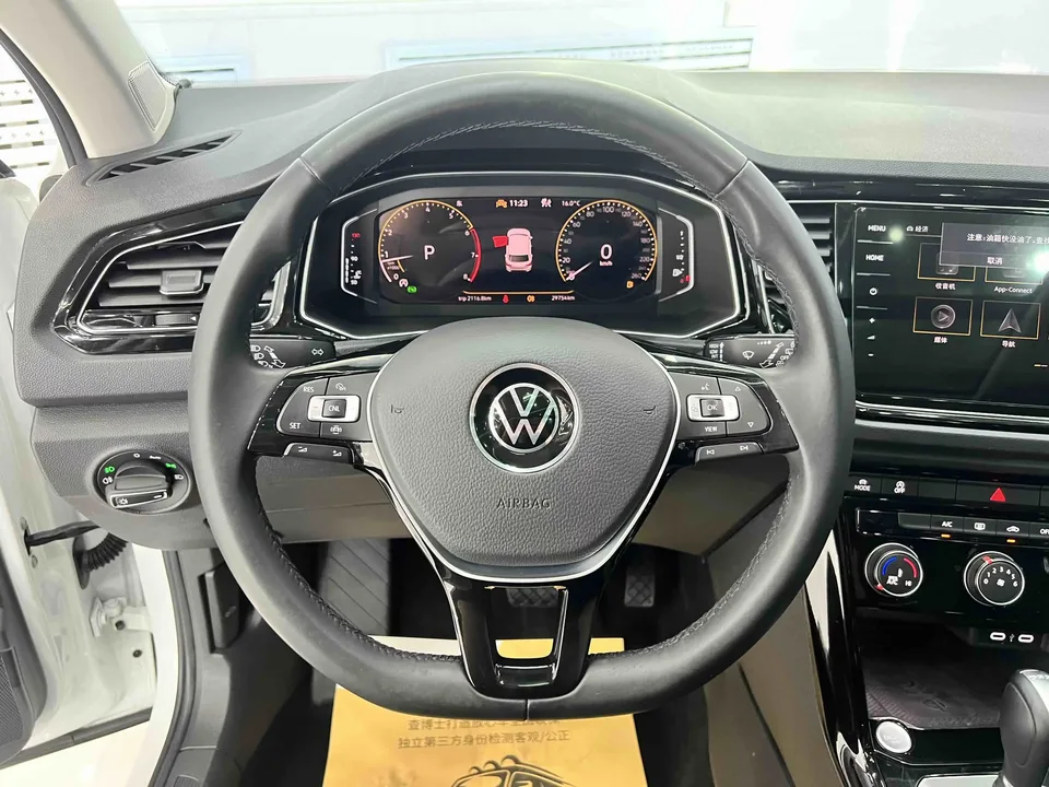 Volkswagen T-Roc TANG 2022 280TSI DSG 2WD Comfort PLUS 2023 — thumbnail 5