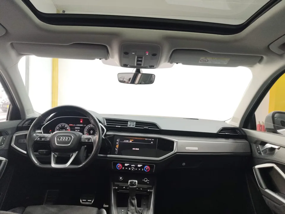 Audi Q3 Audi Q3 2023 35 TFSI Stylish Dynamic 2023 — thumbnail 2