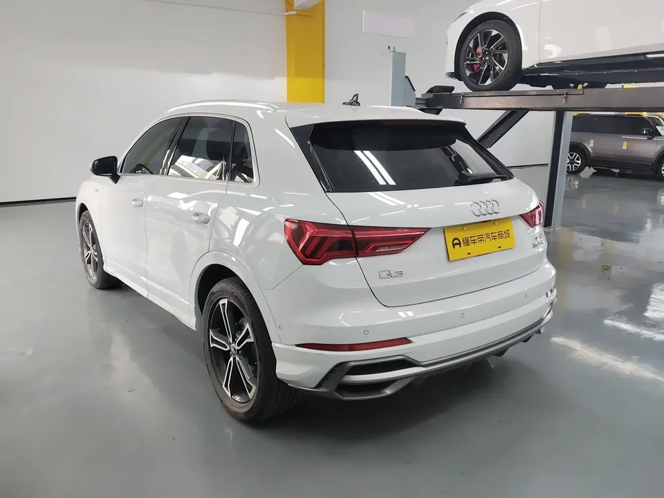 Audi Q3 Audi Q3 2023 35 TFSI Stylish Dynamic 2023 — thumbnail 4