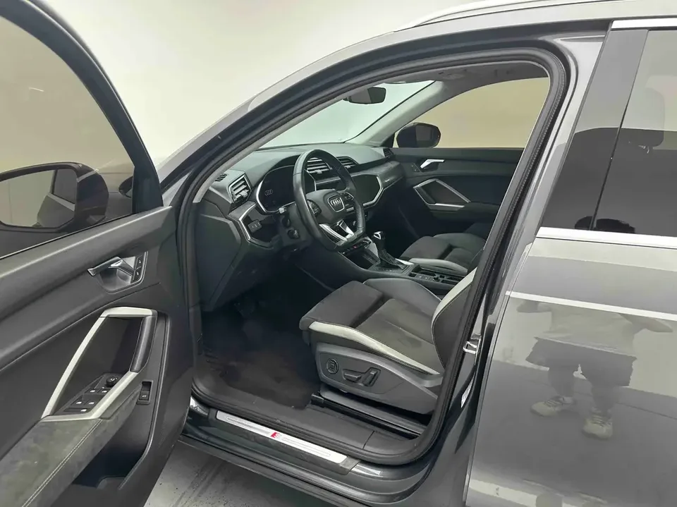 Audi Q3 Audi Q3 2022 35 TFSI Stylish Dynamic 2022 — thumbnail 5
