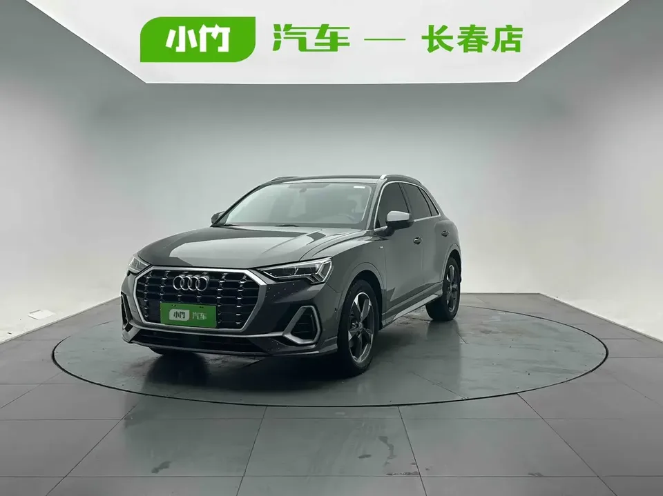 Audi Q3 Audi Q3 2022 35 TFSI Stylish Dynamic 2022 — photo 1, buy with delivery to Moscow