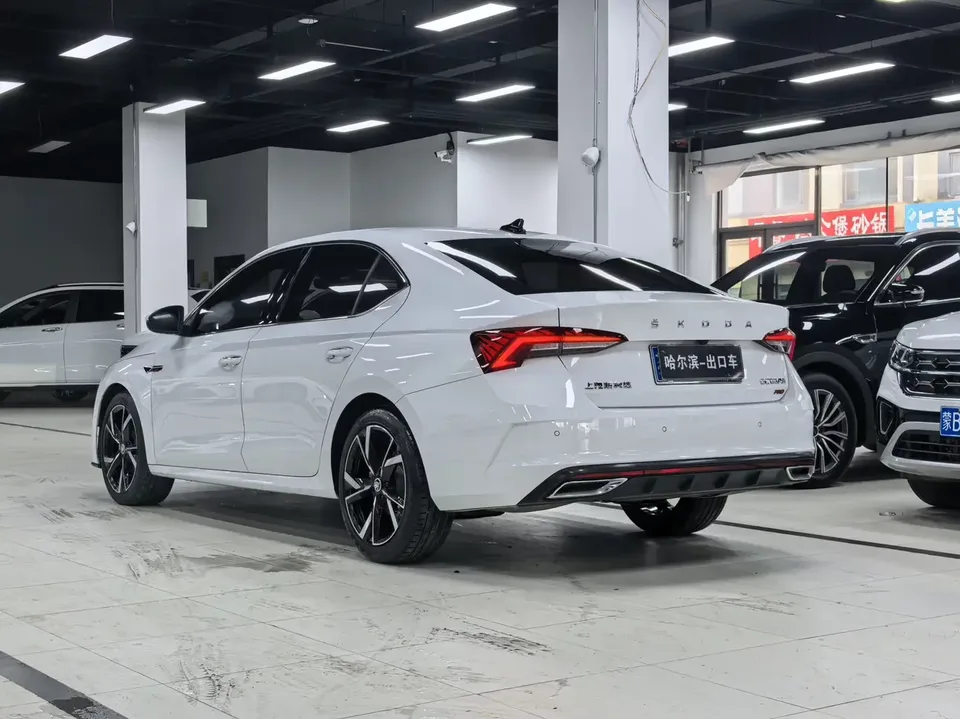 Skoda Octavia Octavia 2023 Modified PRO TSI280 DSG Luxury Edition 2023 — thumbnail 2
