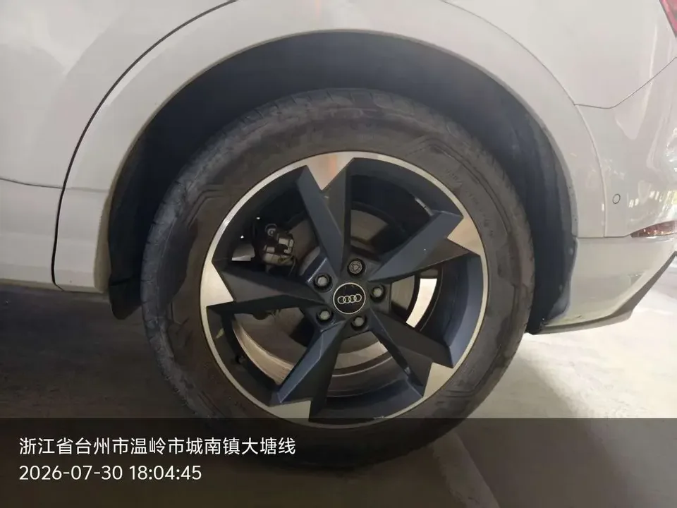Audi Q3 Audi Q3 2022 35 TFSI Stylish Dynamic 2022 — thumbnail 4