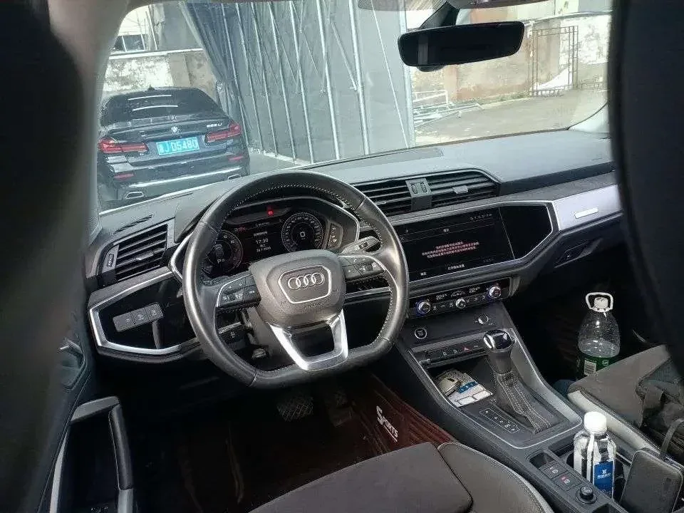 Audi Q3 Audi Q3 2022 35 TFSI Stylish Dynamic 2022 — thumbnail 5