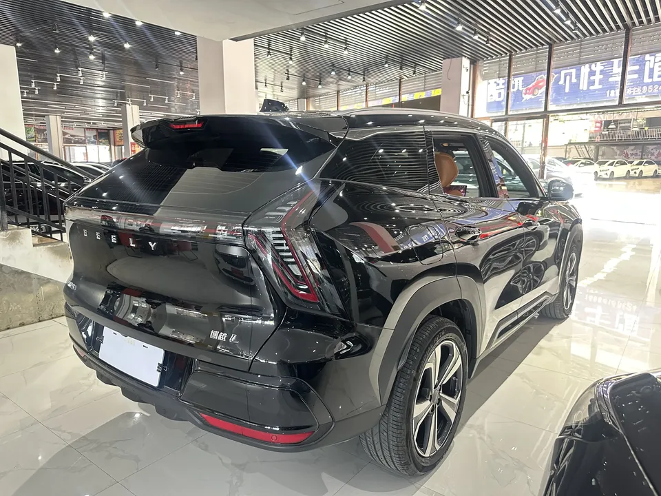 Geely Atlas L Boyue L 2025 Fourth generation 1.5TD DCT Sanhe 2026 — thumbnail 2