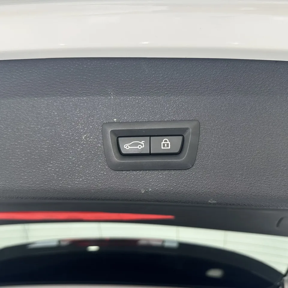 BMW X1 BMW X1 2021 sDrive20Li Premium 2022 — thumbnail 3
