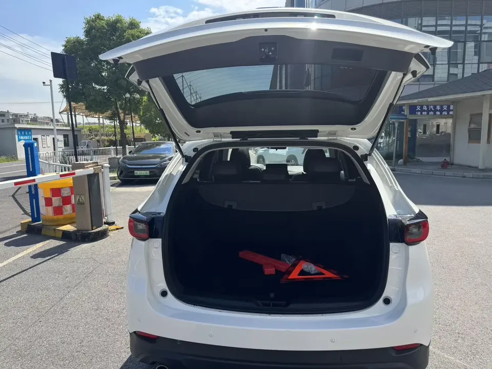 Mazda CX-5 Mazda CX-5 2025 2.0L Automatic 2WD Smart Model 2024 — thumbnail 5