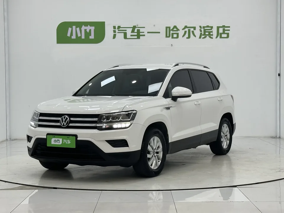 Volkswagen Tharu tuyue 2022 280TSI 2WD Fashion Edition 2022 — photo 1, buy with delivery to Moscow