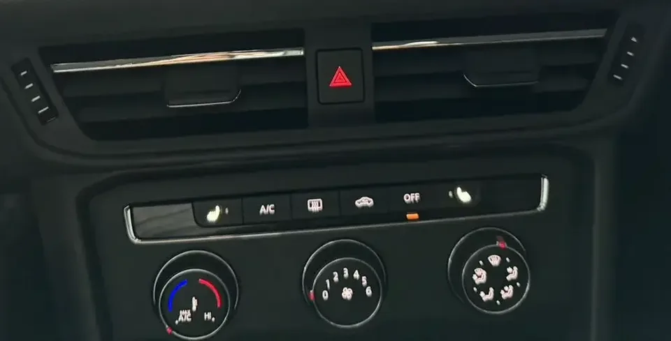 Volkswagen Tharu tuyue 2022 280TSI 2WD Fashion Edition 2022 — thumbnail 3