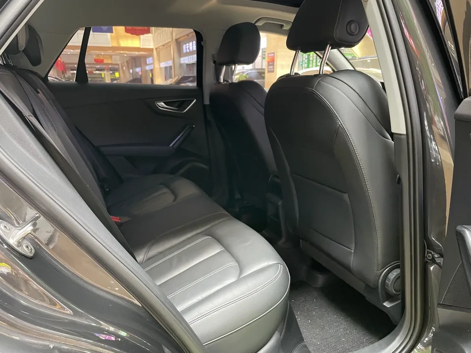 Audi Q2L Audi Q2L 2022 35 TFSI Progressive Dynamic 2022 — миниатюра 4