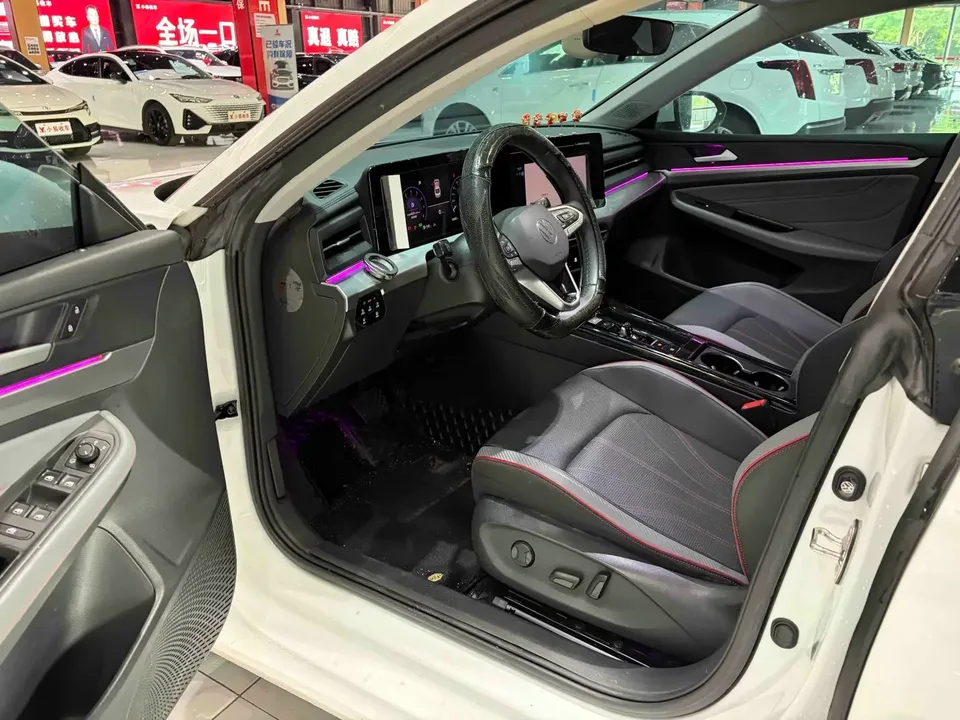 Volkswagen Lamando Lingdu 2023 Lingdu L 280TSI DSG Hot Edition 2024 — thumbnail 5